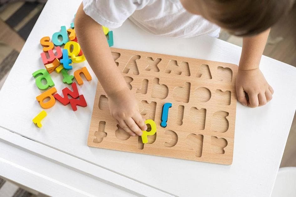Método Montessori: origem, princípios e materiais para escola pública